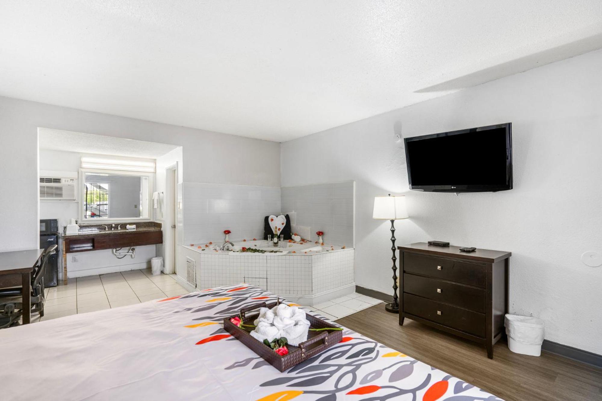Budgetel Inns & Suites Augusta Downtown 706-945-1238 Bagian luar foto