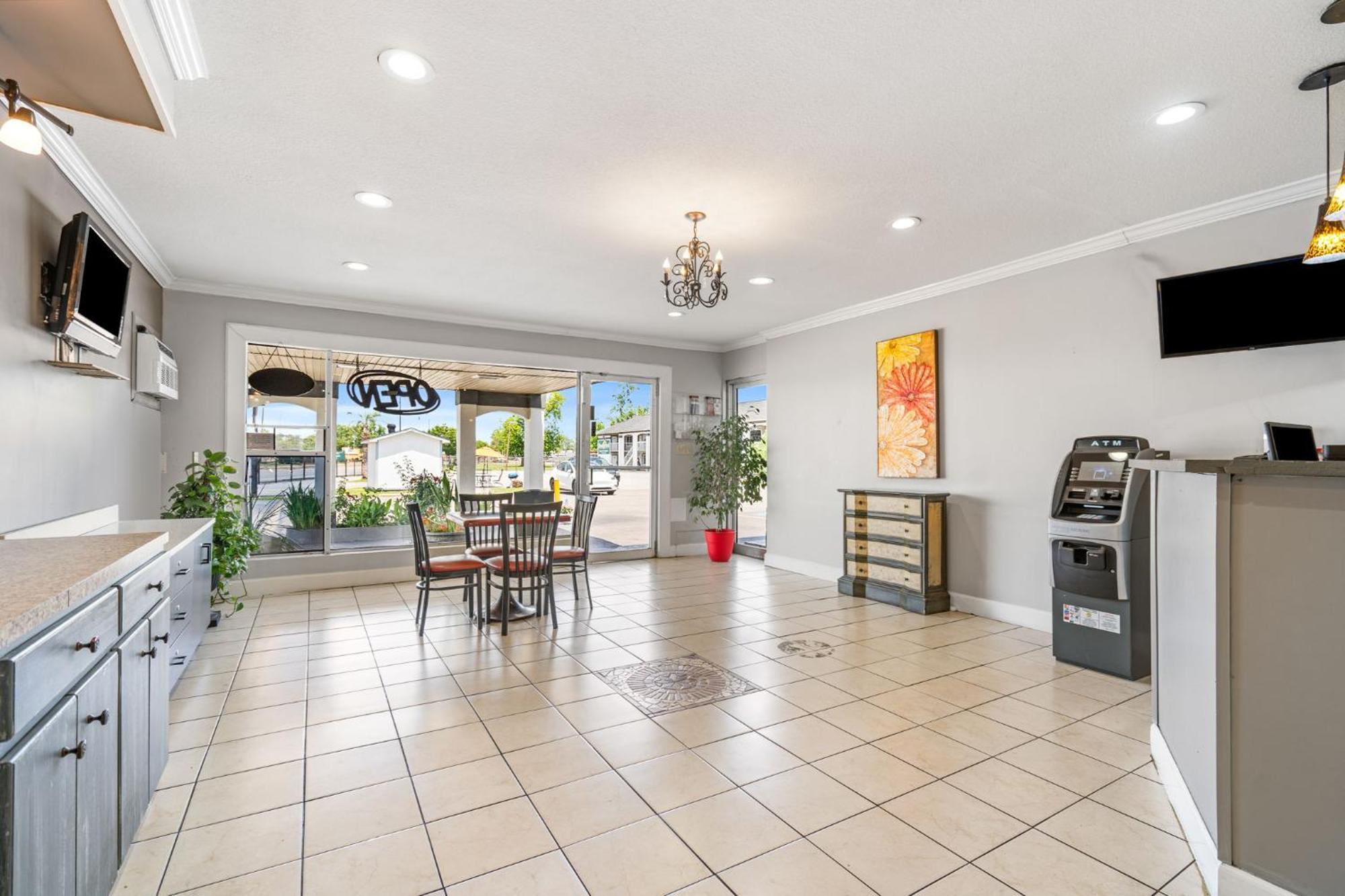 Budgetel Inns & Suites Augusta Downtown 706-945-1238 Bagian luar foto