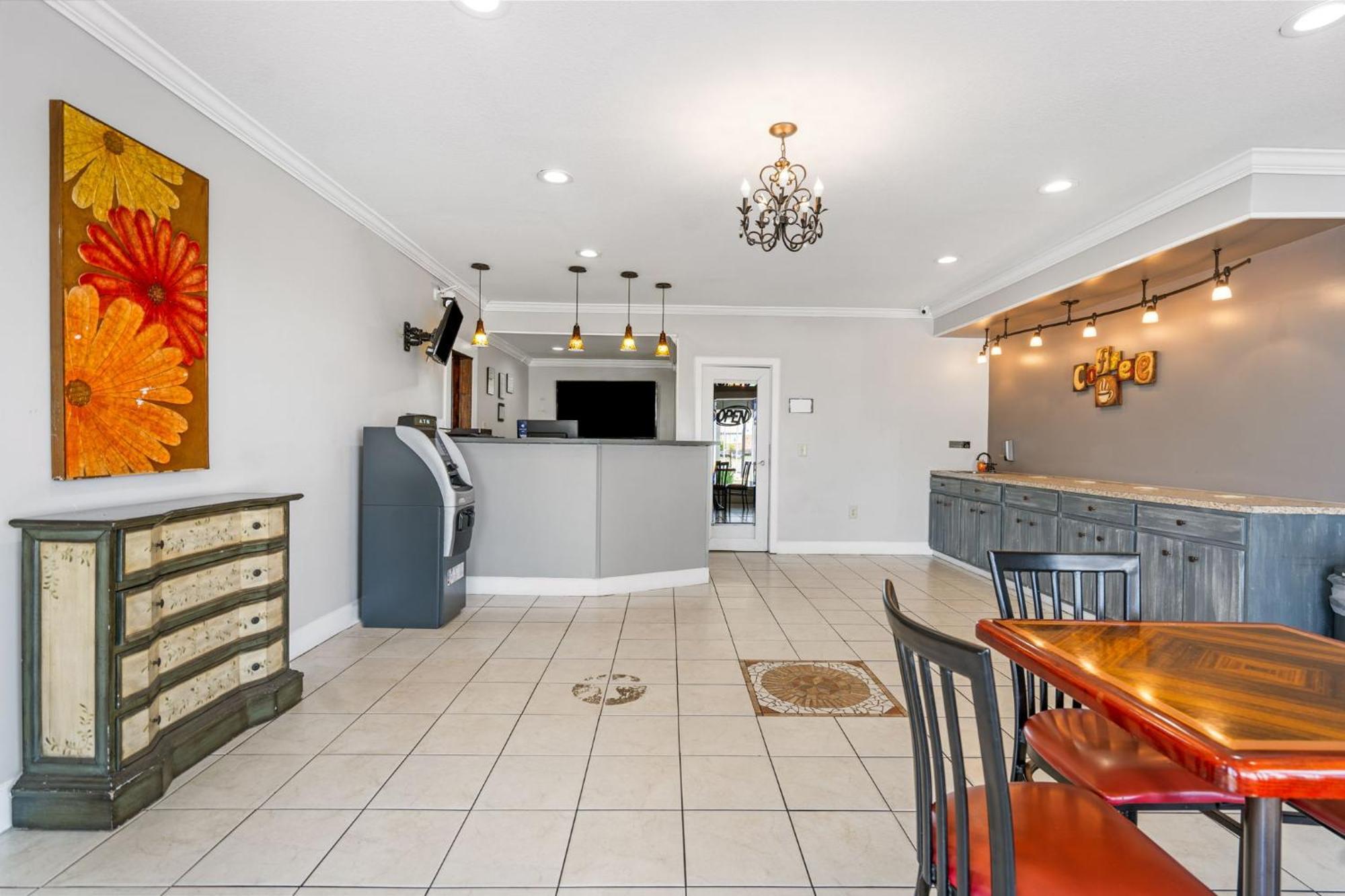 Budgetel Inns & Suites Augusta Downtown 706-945-1238 Bagian luar foto