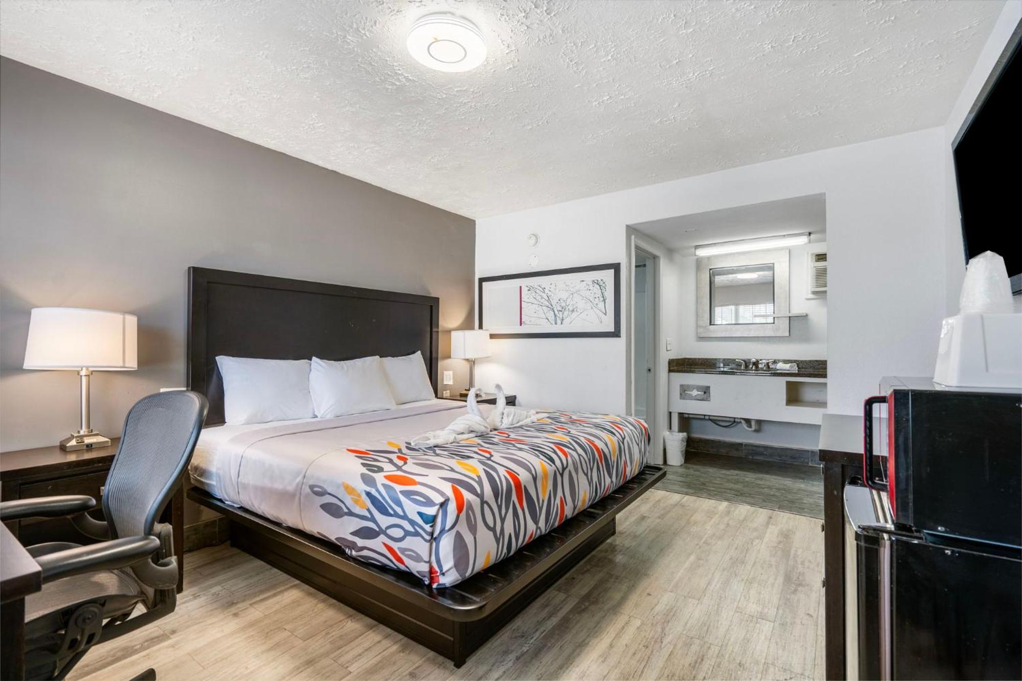 Budgetel Inns & Suites Augusta Downtown 706-945-1238 Bagian luar foto
